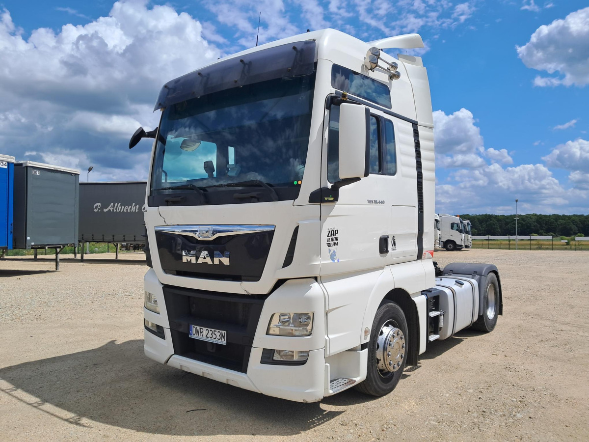 MAN TGX CIĄGNIK SIODŁOWY - Tahač: obrázek 2 MAN TGX CIĄGNIK SIODŁOWY - Tahač: obrázek 2