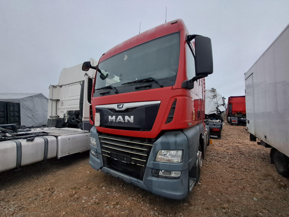 MAN TGX CIĄGNIK SIODŁOWY - Tahač: obrázek 2 MAN TGX CIĄGNIK SIODŁOWY - Tahač: obrázek 2