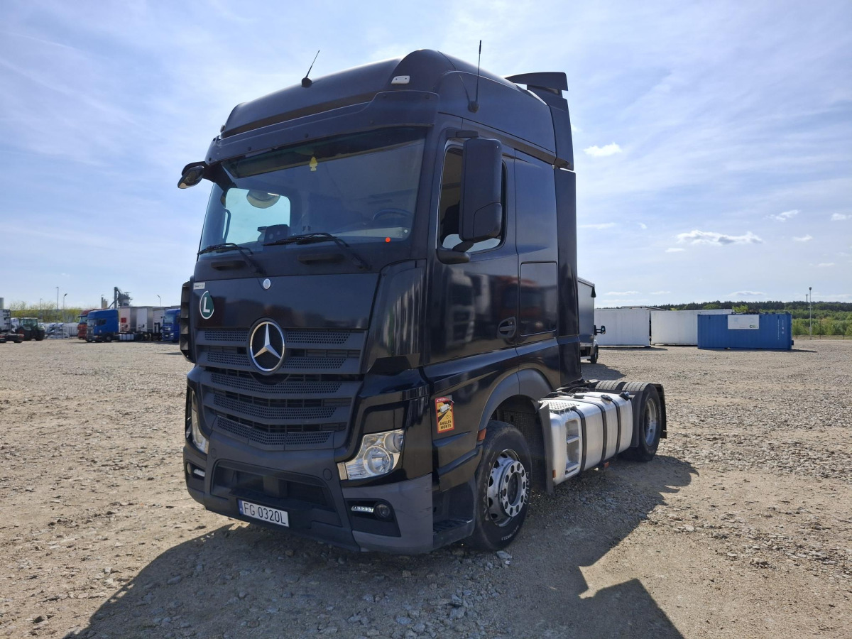 MERCEDES BENZ ACTROS CIĄGNIK SIODŁOWY - Tahač: obrázek 2 MERCEDES BENZ ACTROS CIĄGNIK SIODŁOWY - Tahač: obrázek 2