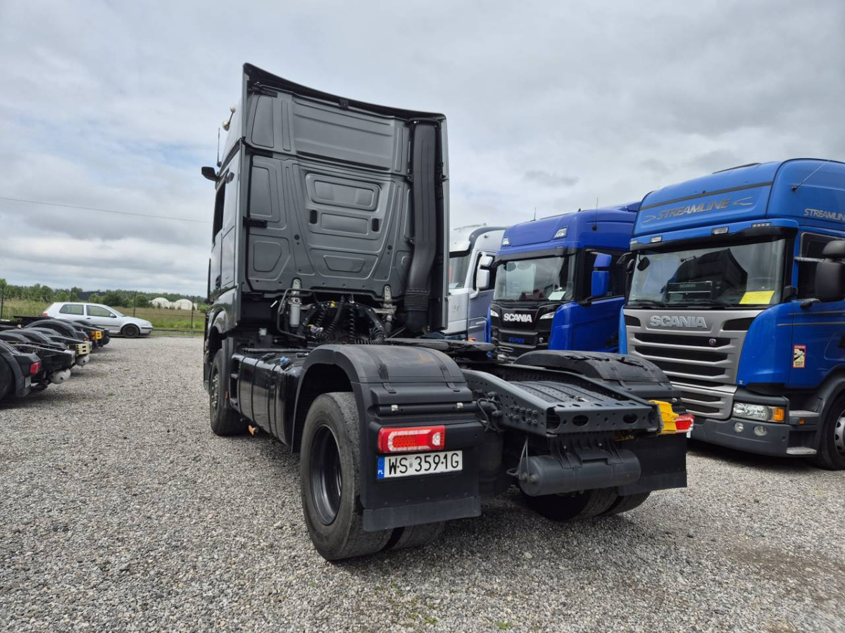 MERCEDES BENZ ACTROS CIĄGNIK SIODŁOWY - Tahač: obrázek 4 MERCEDES BENZ ACTROS CIĄGNIK SIODŁOWY - Tahač: obrázek 4