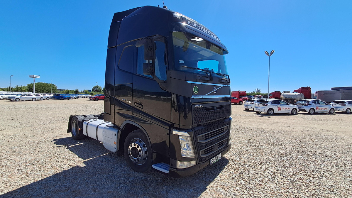 Tahač VOLVO FH  CIĄGNIK SIODŁOWY: obrázek 1