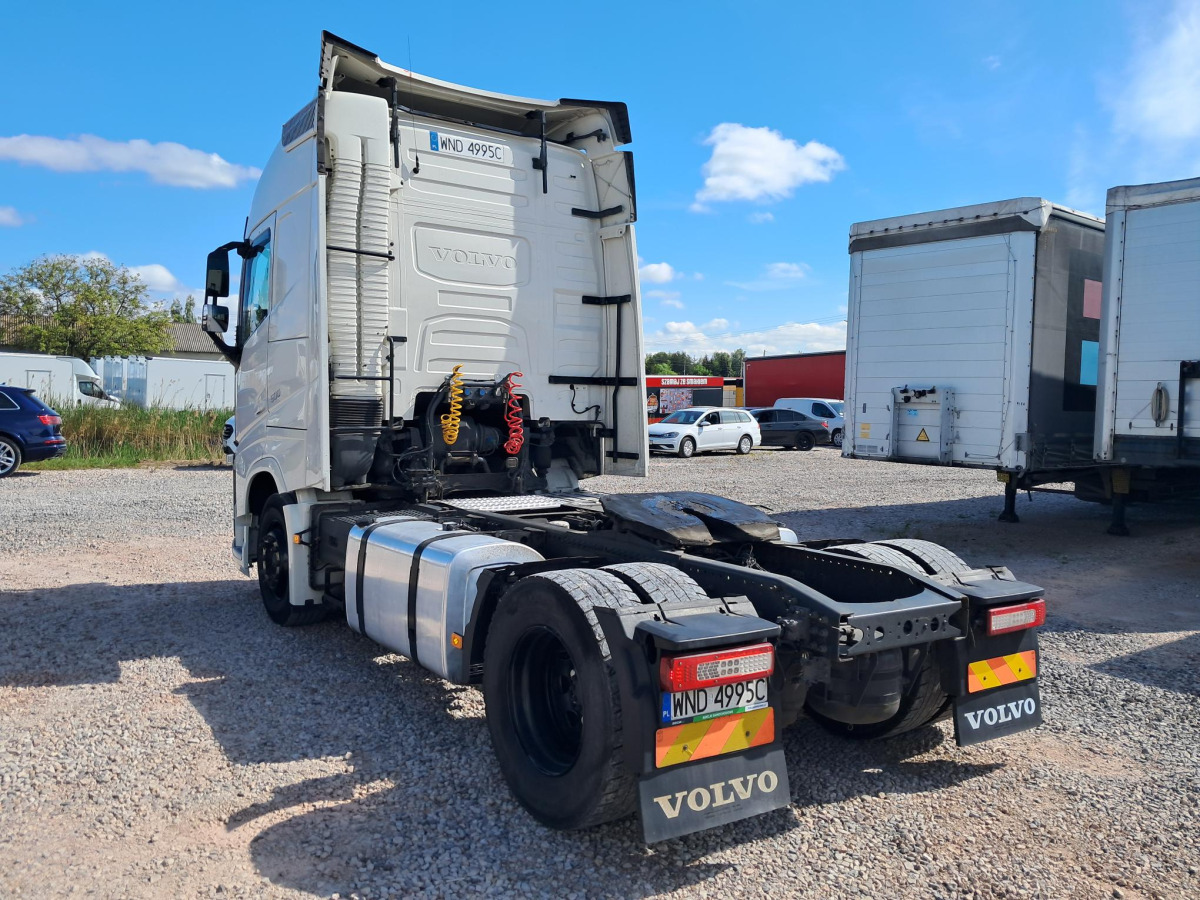 VOLVO FH CIĄGNIK SIODŁOWY - Tahač: obrázek 5 VOLVO FH CIĄGNIK SIODŁOWY - Tahač: obrázek 5