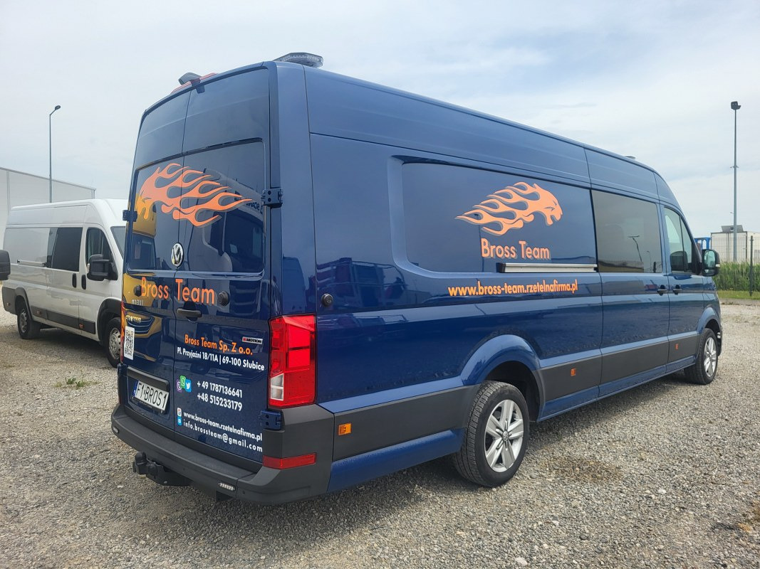 VOLKSWAGEN CRAFTER BRYGADÓWKA - Dodávka s dvojitou kabinou: obrázek 4 VOLKSWAGEN CRAFTER BRYGADÓWKA - Dodávka s dvojitou kabinou: obrázek 4