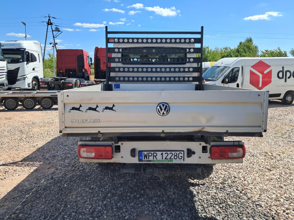 VOLKSWAGEN CRAFTER DOKA - Dodávka s dvojitou kabinou: obrázek 5 VOLKSWAGEN CRAFTER DOKA - Dodávka s dvojitou kabinou: obrázek 5