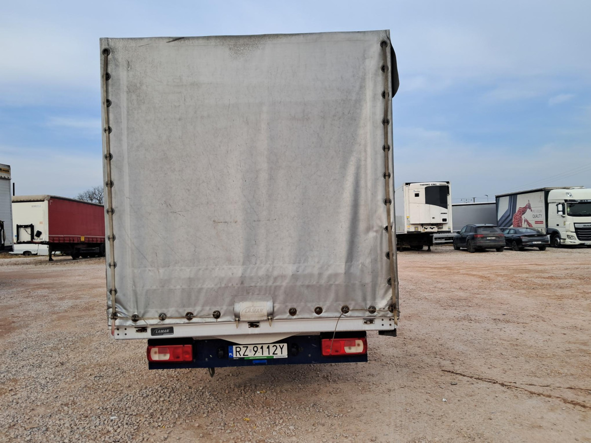 VOLKSWAGEN CRAFTER PLANDEKA - Plachtová dodávka: obrázek 4 VOLKSWAGEN CRAFTER PLANDEKA - Plachtová dodávka: obrázek 4