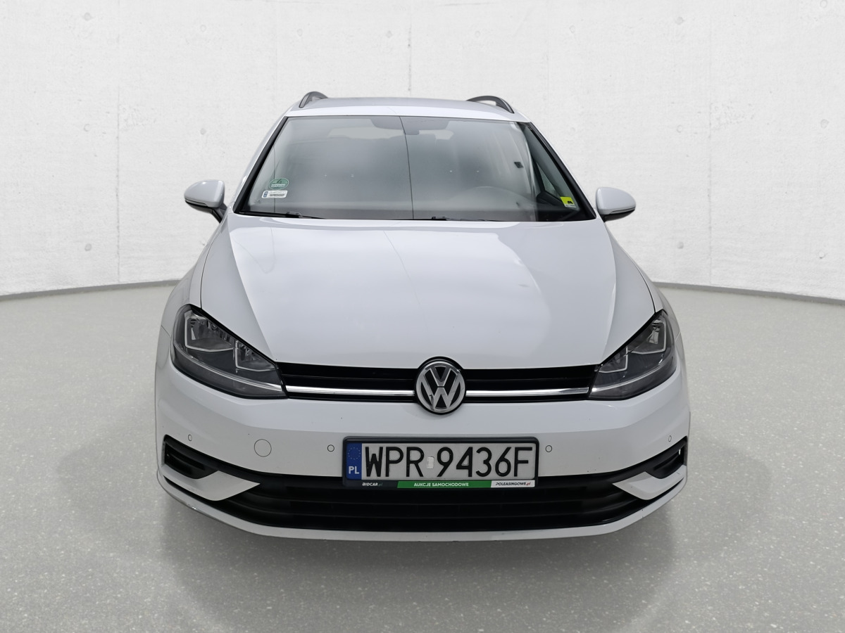 VOLKSWAGEN GOLF KOMBI - Osobní auto: obrázek 3 VOLKSWAGEN GOLF KOMBI - Osobní auto: obrázek 3