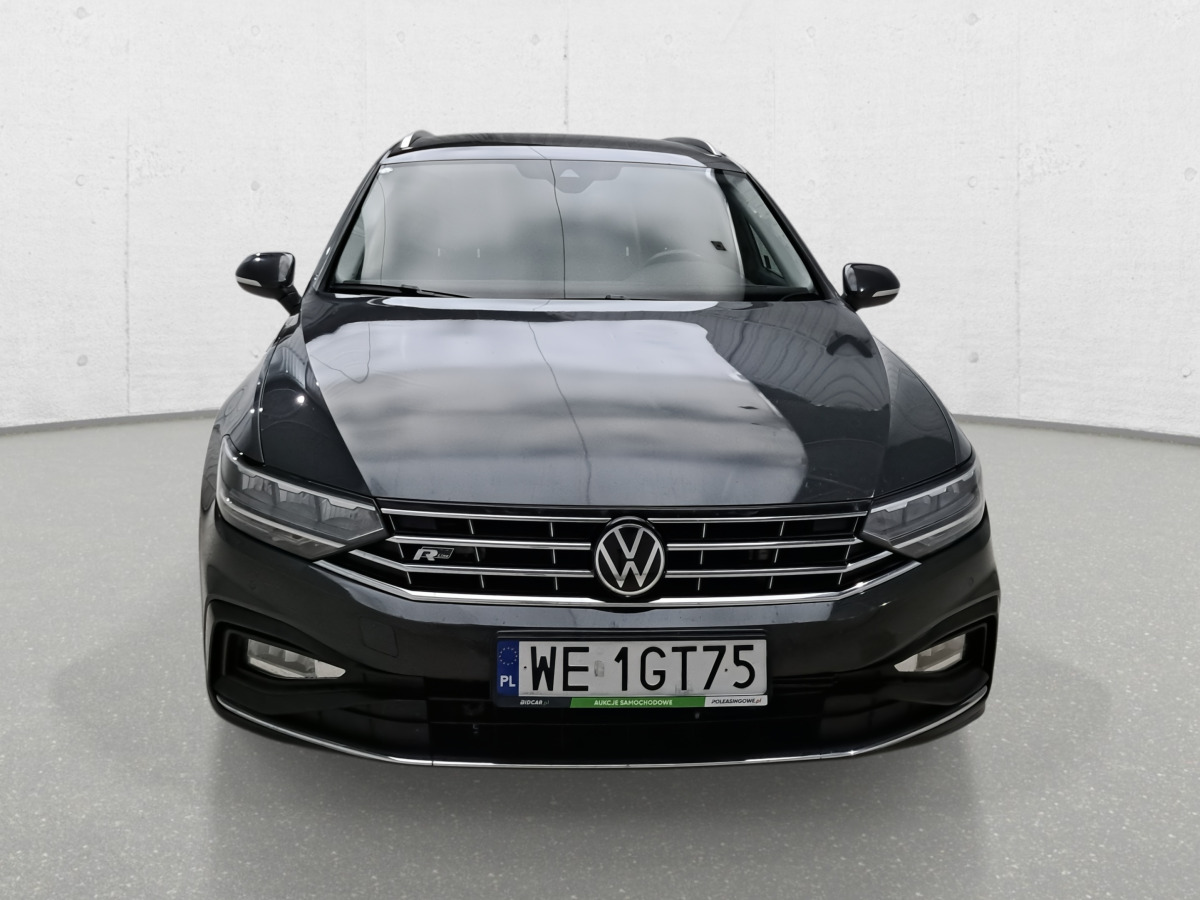 VOLKSWAGEN PASSAT KOMBI - Osobní auto: obrázek 3 VOLKSWAGEN PASSAT KOMBI - Osobní auto: obrázek 3