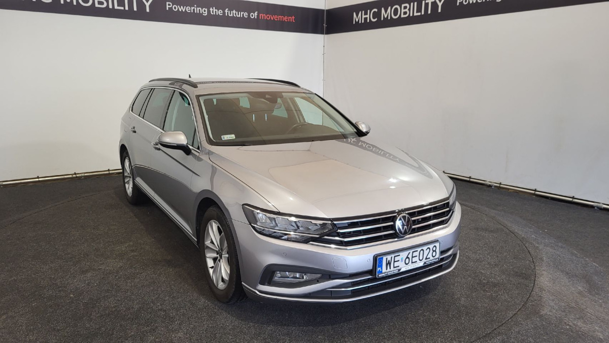 VOLKSWAGEN PASSAT KOMBI - Osobní auto: obrázek 1 VOLKSWAGEN PASSAT KOMBI - Osobní auto: obrázek 1