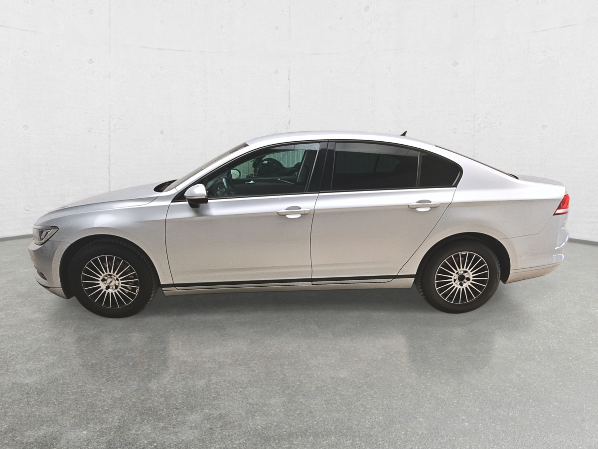 VOLKSWAGEN PASSAT SEDAN - Osobní auto: obrázek 5 VOLKSWAGEN PASSAT SEDAN - Osobní auto: obrázek 5