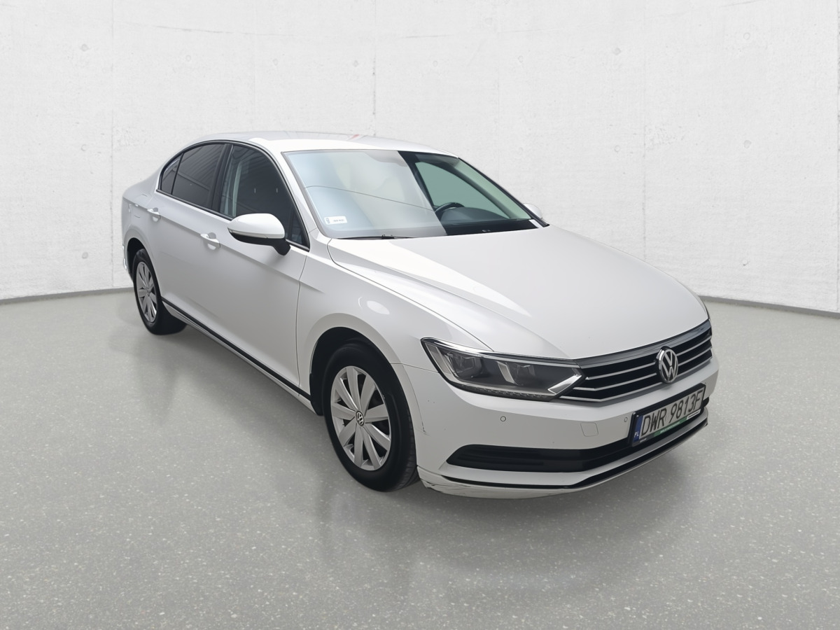 VOLKSWAGEN PASSAT SEDAN - Sedan: obrázek 1 VOLKSWAGEN PASSAT SEDAN - Sedan: obrázek 1