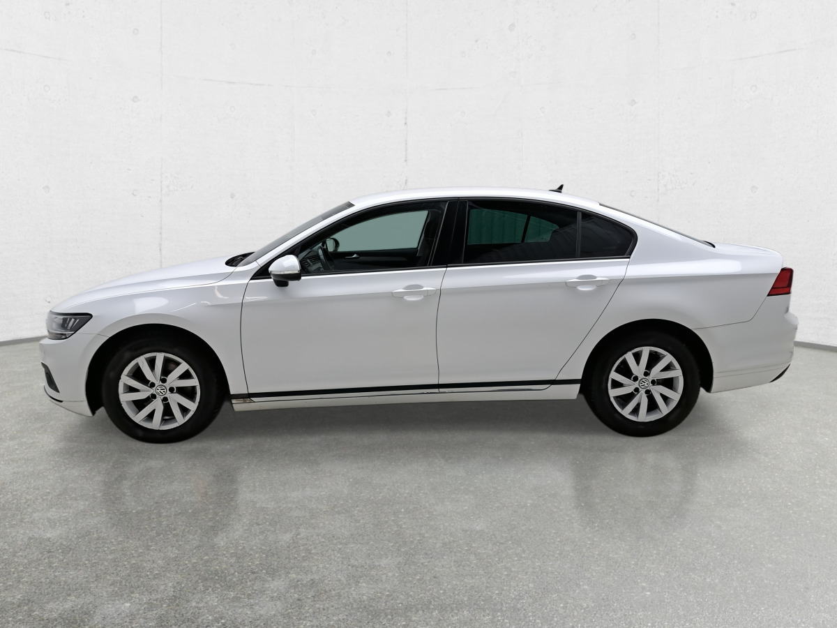 VOLKSWAGEN PASSAT SEDAN - Sedan: obrázek 5 VOLKSWAGEN PASSAT SEDAN - Sedan: obrázek 5
