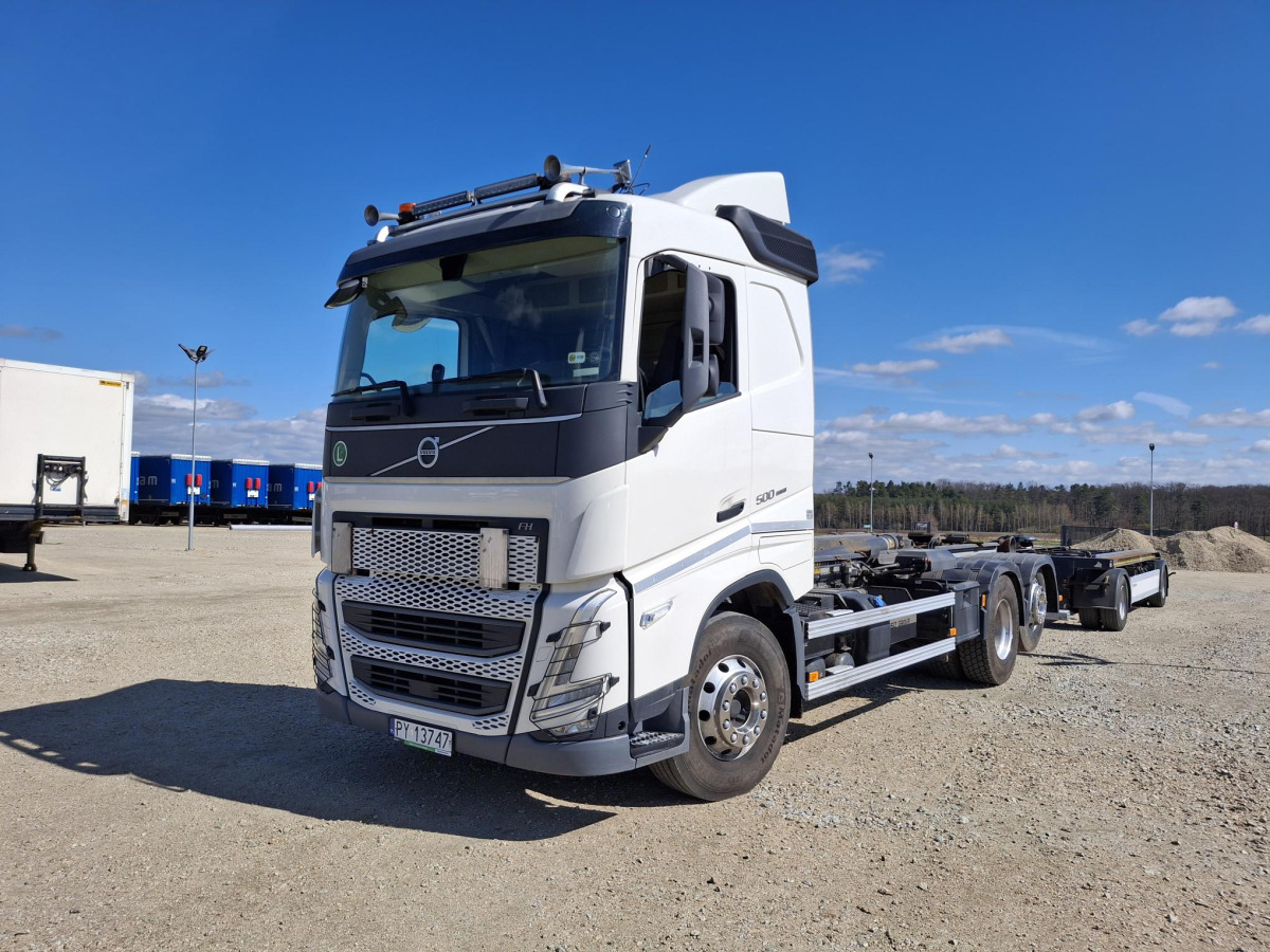 VOLVO FH 500 CIĄGNIK SIODŁOWY - Hákový nosič kontejnerů: obrázek 2 VOLVO FH 500 CIĄGNIK SIODŁOWY - Hákový nosič kontejnerů: obrázek 2