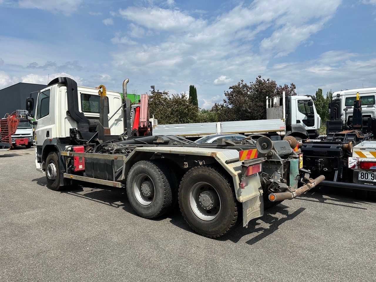 DAF CF 85.360 - Hákový nosič kontejnerů: obrázek 3 DAF CF 85.360 - Hákový nosič kontejnerů: obrázek 3