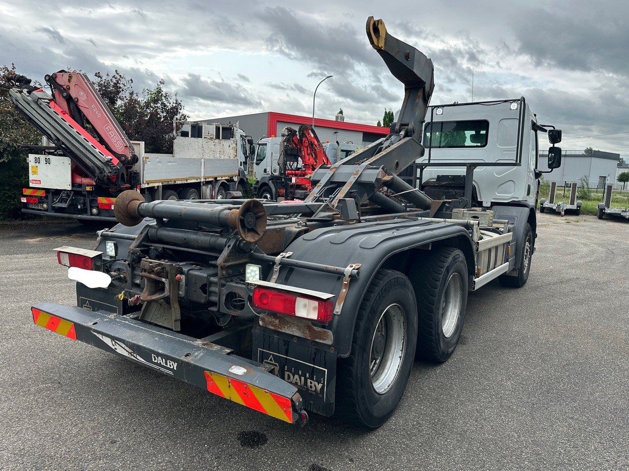 RENAULT LANDER 380DXI - Hákový nosič kontejnerů: obrázek 3 RENAULT LANDER 380DXI - Hákový nosič kontejnerů: obrázek 3