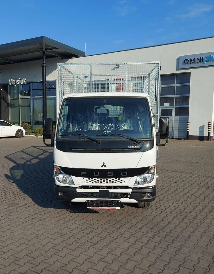 FUSO Canter 6S15 Wywrotka - Vůz na odvoz odpadků: obrázek 2 FUSO Canter 6S15 Wywrotka - Vůz na odvoz odpadků: obrázek 2