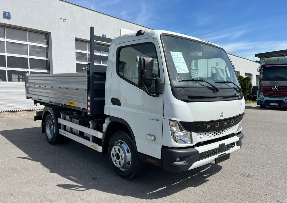 FUSO Canter 7C18 Wywrotka 3W - Sklápěč: obrázek 1 FUSO Canter 7C18 Wywrotka 3W - Sklápěč: obrázek 1