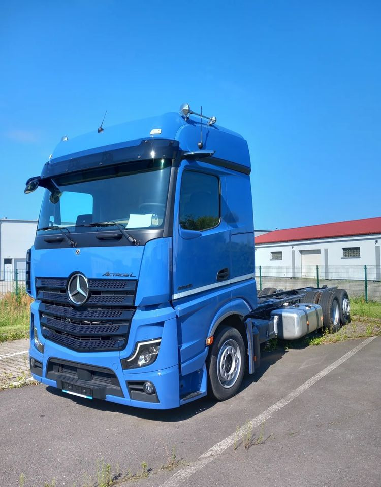 Mercedes-Benz Actros 2548 LnR - Podvozek s kabinou: obrázek 4 Mercedes-Benz Actros 2548 LnR - Podvozek s kabinou: obrázek 4