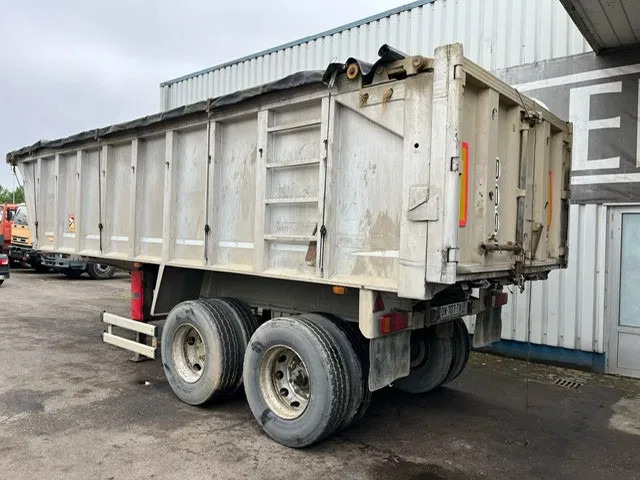 Benalu 2 Axle , 8 Tyres , Alu Tipper , Spring Suspension , Drum Brakes - Sklápěcí návěs: obrázek 5 Benalu 2 Axle , 8 Tyres , Alu Tipper , Spring Suspension , Drum Brakes - Sklápěcí návěs: obrázek 5