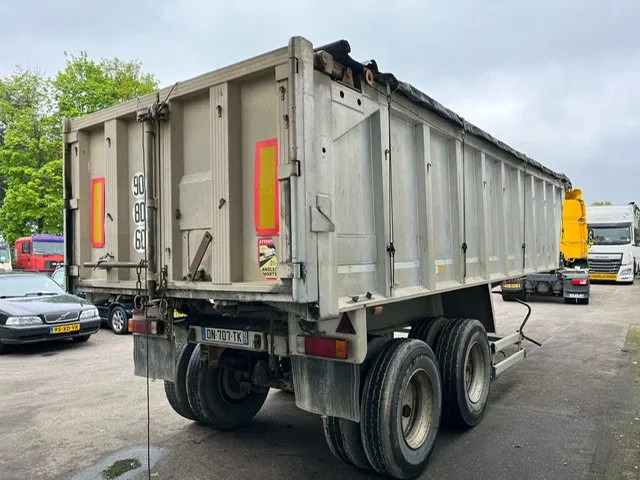 Benalu 2 Axle , 8 Tyres , Alu Tipper , Spring Suspension , Drum Brakes - Sklápěcí návěs: obrázek 4 Benalu 2 Axle , 8 Tyres , Alu Tipper , Spring Suspension , Drum Brakes - Sklápěcí návěs: obrázek 4