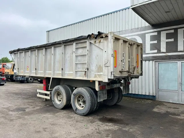 Benalu 2 Axle , 8 Tyres , Alu Tipper , Spring Suspension , Drum Brakes - Sklápěcí návěs: obrázek 2 Benalu 2 Axle , 8 Tyres , Alu Tipper , Spring Suspension , Drum Brakes - Sklápěcí návěs: obrázek 2