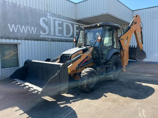 Case 851EX-SS , 4x4 , Backhoe Loader , 4 in 1 Bucket - Rýpadlo-nakladač: obrázek 1 Case 851EX-SS , 4x4 , Backhoe Loader , 4 in 1 Bucket - Rýpadlo-nakladač: obrázek 1
