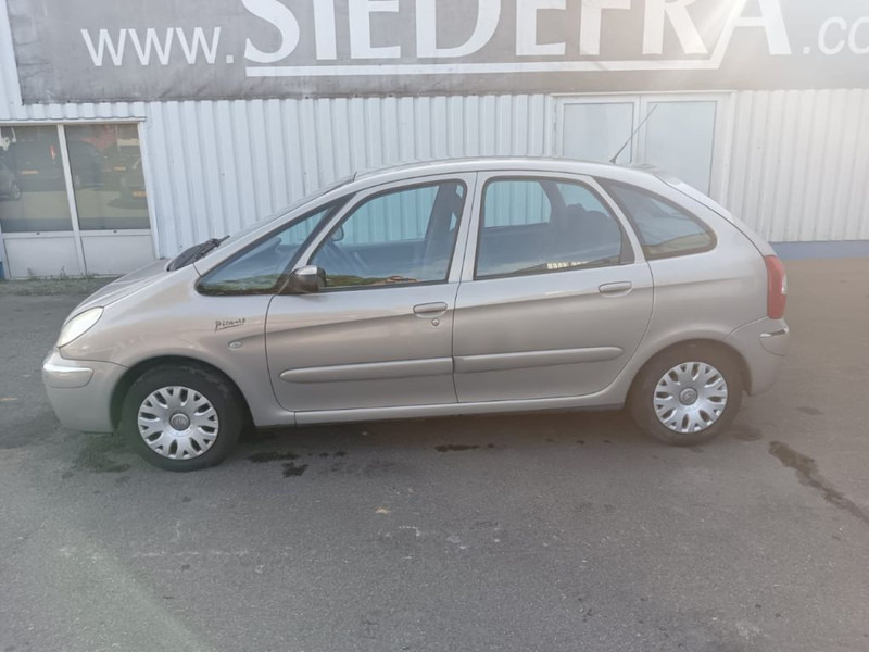 Citroën Xsara Picasso 1.8i - 16V , Airco - Osobní auto: obrázek 2 Citroën Xsara Picasso 1.8i - 16V , Airco - Osobní auto: obrázek 2