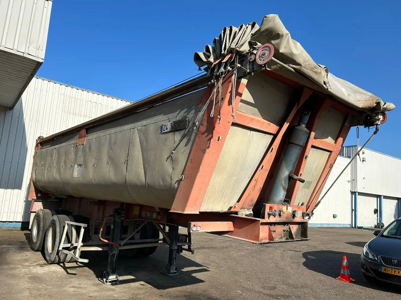 Fruehauf 2 Axle Steel Tipper , 8 Tyres, Spring Suspension , Drum Brakes - Sklápěcí návěs: obrázek 5 Fruehauf 2 Axle Steel Tipper , 8 Tyres, Spring Suspension , Drum Brakes - Sklápěcí návěs: obrázek 5