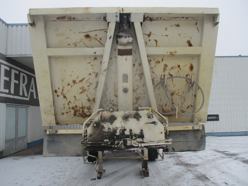 Sklápěcí návěs Fruehauf 2 Axle ,Steel Tipper , Drum Brakes , Spring suspension: obrázek 6