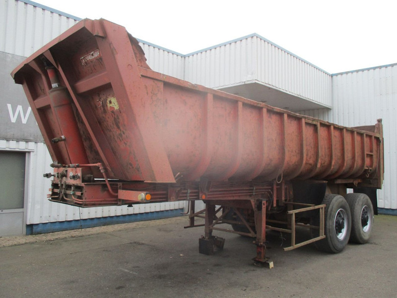 Fruehauf D33C , 2 axle , Steel tipper trailer , Drum Brakes , Spring suspension - Sklápěcí návěs: obrázek 1 Fruehauf D33C , 2 axle , Steel tipper trailer , Drum Brakes , Spring suspension - Sklápěcí návěs: obrázek 1