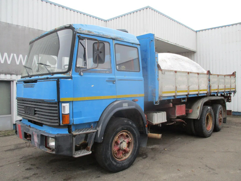 Iveco Turbostar 190-30 , Manual , V8 , 3 way tipper , Spring suspension , 6x2 - Sklápěč: obrázek 1 Iveco Turbostar 190-30 , Manual , V8 , 3 way tipper , Spring suspension , 6x2 - Sklápěč: obrázek 1