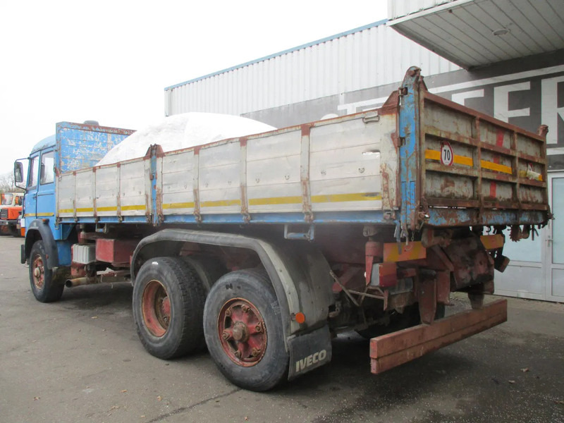 Iveco Turbostar 190-30 , Manual , V8 , 3 way tipper , Spring suspension , 6x2 - Sklápěč: obrázek 5 Iveco Turbostar 190-30 , Manual , V8 , 3 way tipper , Spring suspension , 6x2 - Sklápěč: obrázek 5