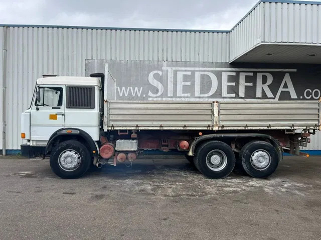 Iveco Turbostar 190-38 , 6x2 , V8 Watercooling , 3 Way Tipper , Spring Suspension , Manual - Sklápěč: obrázek 2 Iveco Turbostar 190-38 , 6x2 , V8 Watercooling , 3 Way Tipper , Spring Suspension , Manual - Sklápěč: obrázek 2