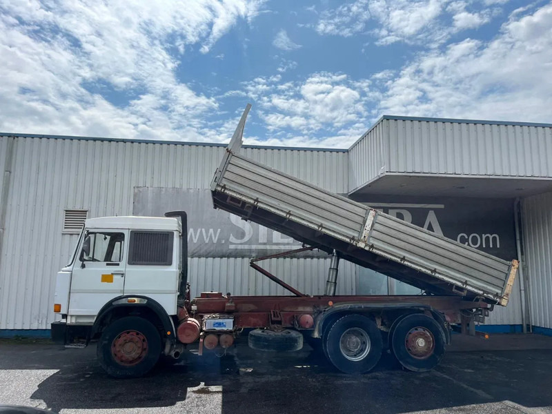 Iveco Turbostar 190-38 , 6x2 , V8 Watercooling , 3 Way Tipper , Spring Suspension , Manual - Sklápěč: obrázek 5 Iveco Turbostar 190-38 , 6x2 , V8 Watercooling , 3 Way Tipper , Spring Suspension , Manual - Sklápěč: obrázek 5