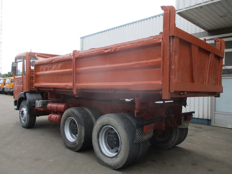 MAN 26.321 6x4 , 3 way tipper , ZF Manual , Spring suspension - Sklápěč: obrázek 5 MAN 26.321 6x4 , 3 way tipper , ZF Manual , Spring suspension - Sklápěč: obrázek 5