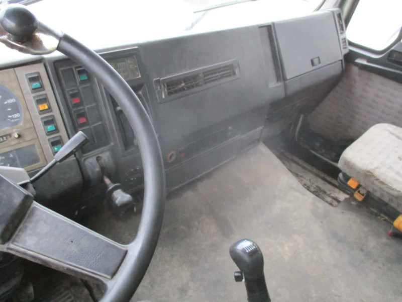 Sklápěč MAN 26 322 ZF Manual , 6x4 , 3 way tipper , Spring suspension: obrázek 12