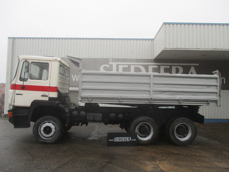 Sklápěč MAN 26 322 ZF Manual , 6x4 , 3 way tipper , Spring suspension: obrázek 10