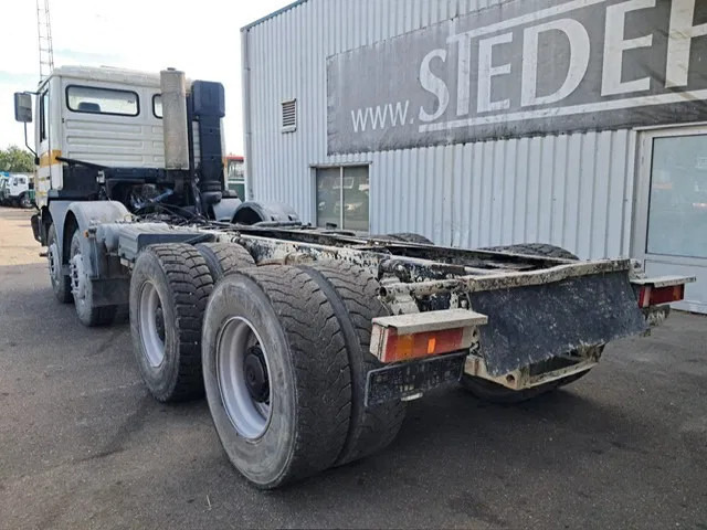 MAN 35-364 / FE 360 A , 8x4 , Spring Suspension , ZF Manual , Airco - Podvozek s kabinou: obrázek 5 MAN 35-364 / FE 360 A , 8x4 , Spring Suspension , ZF Manual , Airco - Podvozek s kabinou: obrázek 5