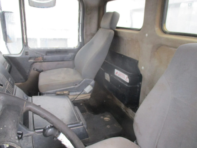 Sklápěč MAN 35-364 , Manual , 8x4 , 3 way tipper , Spring suspension: obrázek 12