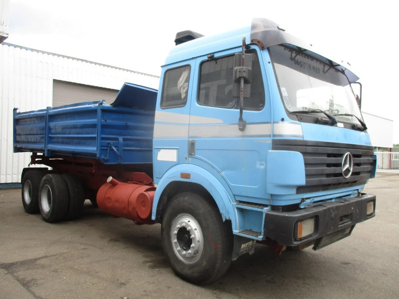 Mercedes-Benz 2544 SK , 6x4 , V8 Bi-Turbo , 3 Way tipper , Spring suspension - Sklápěč: obrázek 4 Mercedes-Benz 2544 SK , 6x4 , V8 Bi-Turbo , 3 Way tipper , Spring suspension - Sklápěč: obrázek 4