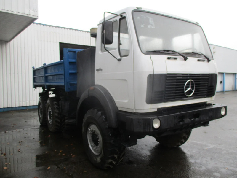 Mercedes-Benz FAP 2026 , V8 , 6x6 , ZF Manual , 3 Way tipper , Spring suspension, Ex - Sklápěč: obrázek 4 Mercedes-Benz FAP 2026 , V8 , 6x6 , ZF Manual , 3 Way tipper , Spring suspension, Ex - Sklápěč: obrázek 4