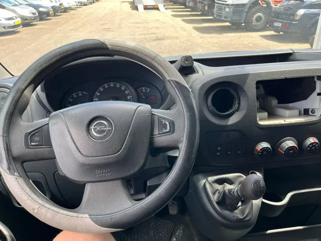 Plachtová dodávka Opel Movano 2.3 CDTi , 170 HP , Topsleeper: obrázek 16