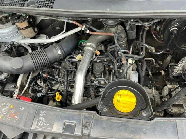 Plachtová dodávka Opel Movano 2.3 CDTi , 170 HP , Topsleeper: obrázek 20