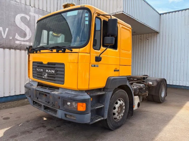 MAN 19.364 F2000 ,6 Cylinder , Belgium Truck , ZF Manual , Euro 2 - Tahač: obrázek 1 MAN 19.364 F2000 ,6 Cylinder , Belgium Truck , ZF Manual , Euro 2 - Tahač: obrázek 1