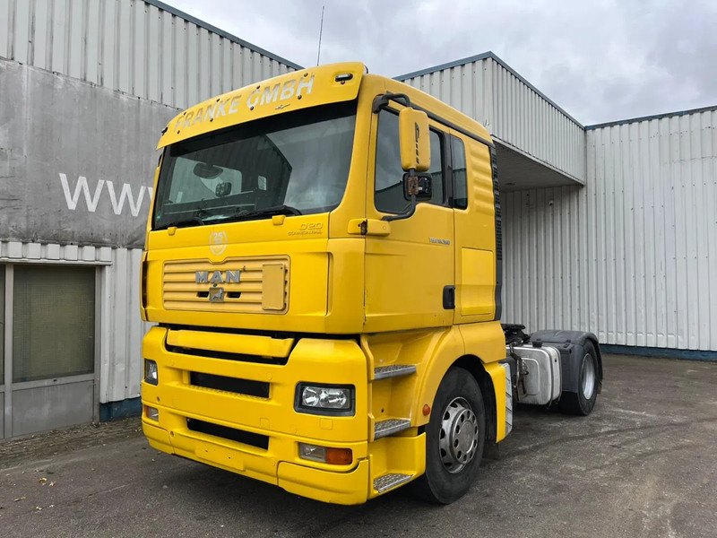 MAN TGA 18-390 , Manual Gearbox , Airco , PTO , Tipper hydraulics - Tahač: obrázek 1 MAN TGA 18-390 , Manual Gearbox , Airco , PTO , Tipper hydraulics - Tahač: obrázek 1
