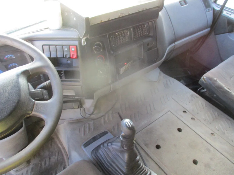 Tahač Renault Premium 420 DCI , ZF Manual: obrázek 9 Tahač Renault Premium 420 DCI , ZF Manual: obrázek 9