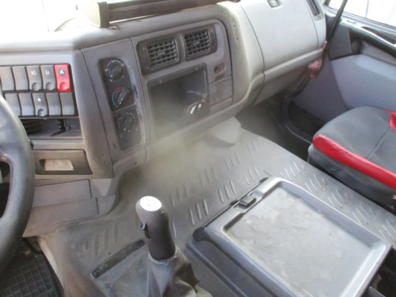Tahač Renault Premium 420 DCI , ZF Manual: obrázek 10