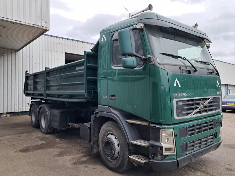 Volvo FH 12 - 460 , 6x2 , 3 Way Tipper, Spring Suspension , Manual Gearbox, Airco - Sklápěč: obrázek 4 Volvo FH 12 - 460 , 6x2 , 3 Way Tipper, Spring Suspension , Manual Gearbox, Airco - Sklápěč: obrázek 4