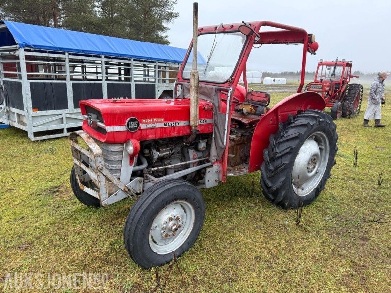 1971 Massey Ferguson 135 - Traktor: obrázek 1 1971 Massey Ferguson 135 - Traktor: obrázek 1