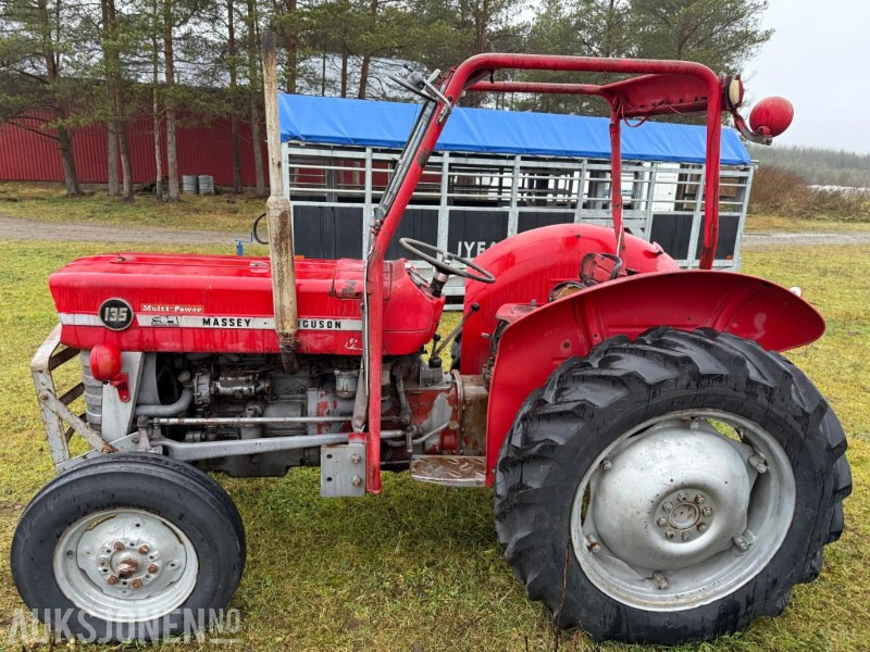 1971 Massey Ferguson 135 - Traktor: obrázek 2 1971 Massey Ferguson 135 - Traktor: obrázek 2