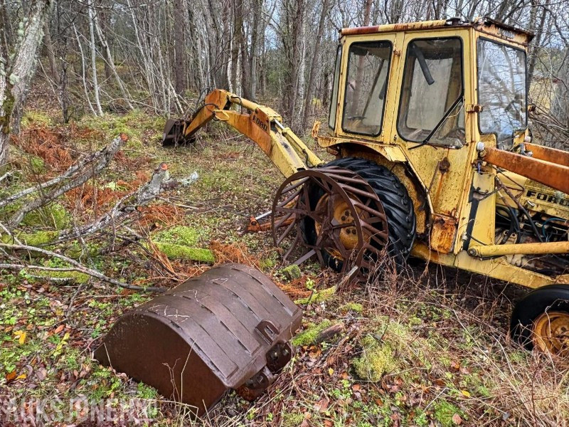 1975 FORD 4550 TRAKTORGRAVER - Traktor: obrázek 5 1975 FORD 4550 TRAKTORGRAVER - Traktor: obrázek 5